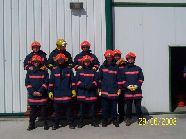 LOS ALUMNOS Y EL PROFE